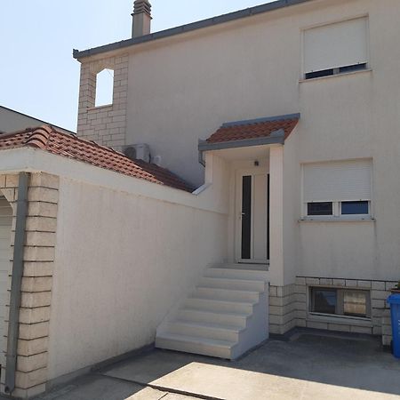 Apartmani Josipa Trogir Ngoại thất bức ảnh
