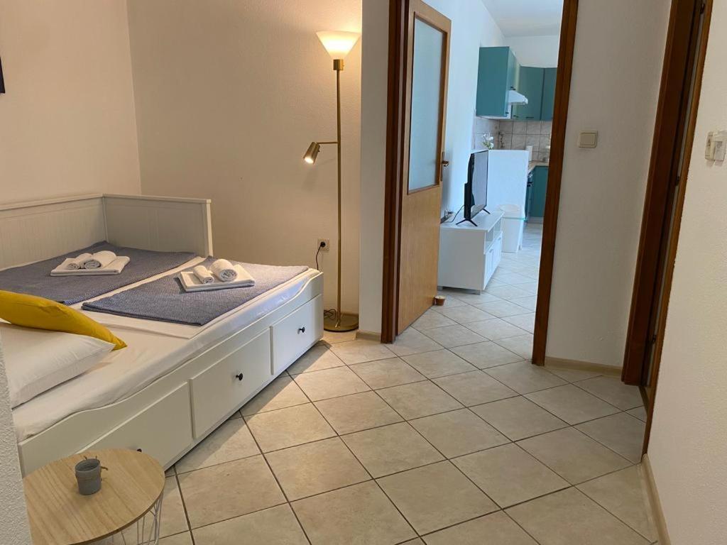 Apartmani Josipa Trogir Ngoại thất bức ảnh