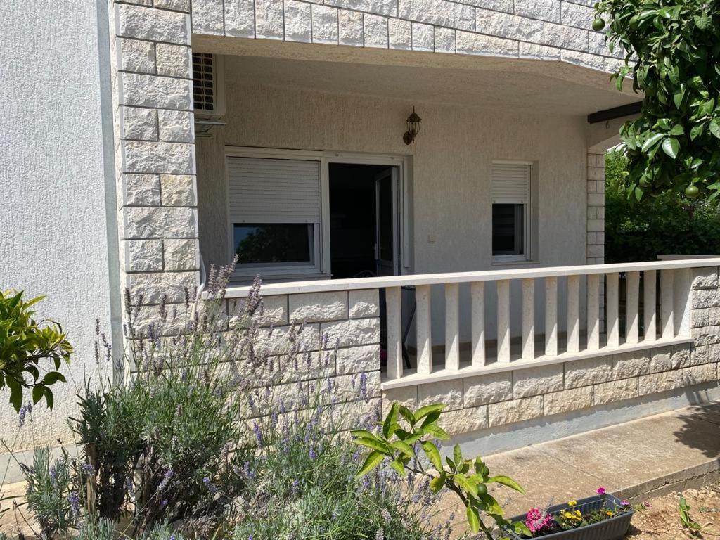 Apartmani Josipa Trogir Ngoại thất bức ảnh