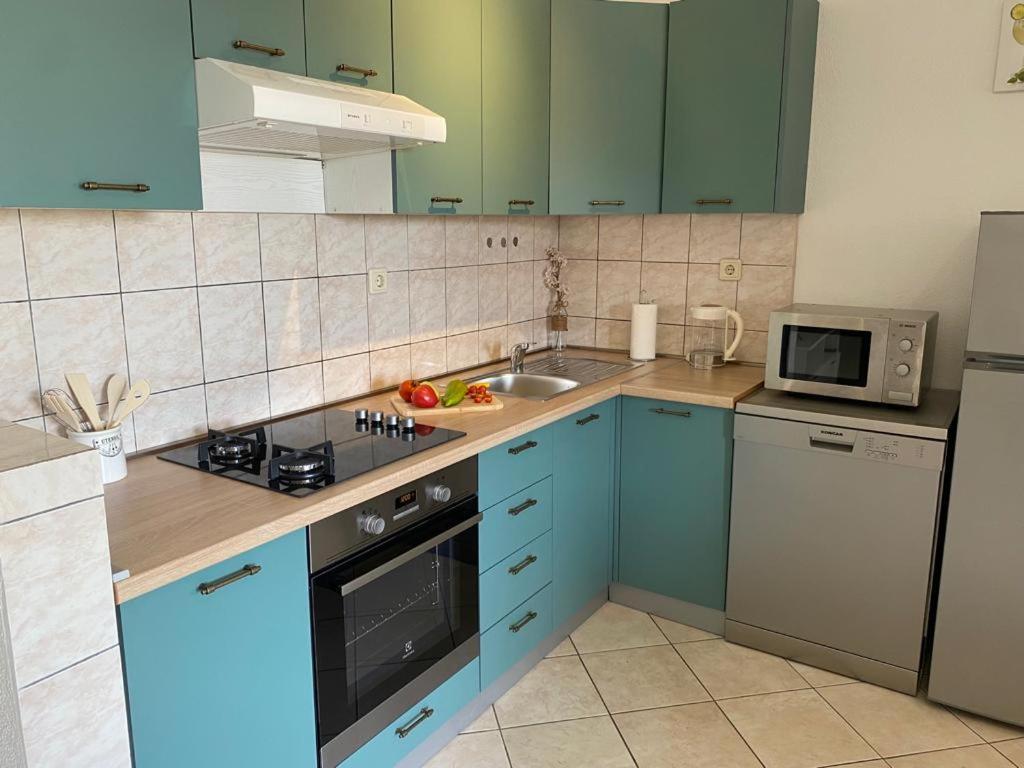 Apartmani Josipa Trogir Ngoại thất bức ảnh